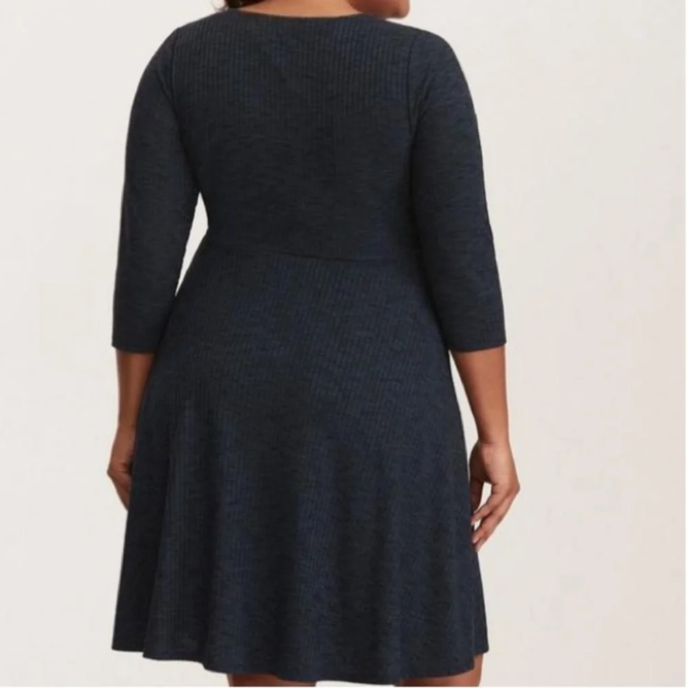 Torrid Mini Rib Knit Wrap Dress Heathered Blue/Black size 4 - Picture 3 of 5